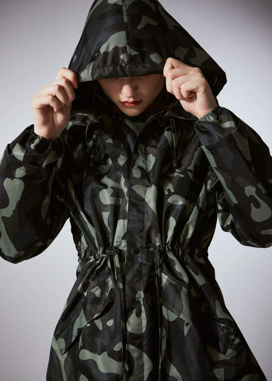 Rain waterproof trench VERDE SALVIA Woman , image number 1